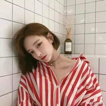 水手服与机关枪